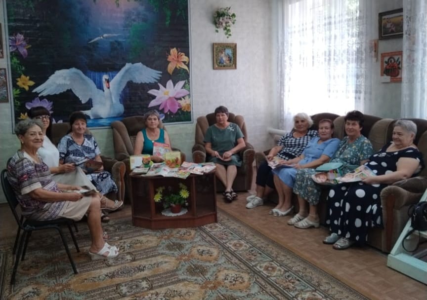 Нет любви более искренней, чем любовь к еде ..